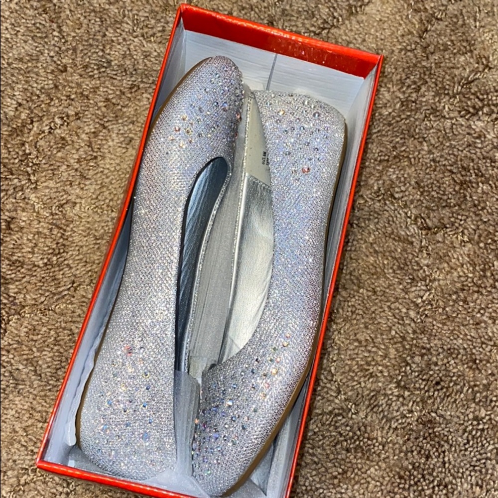 Sparkly Formal Flats - Picture 2 of 3